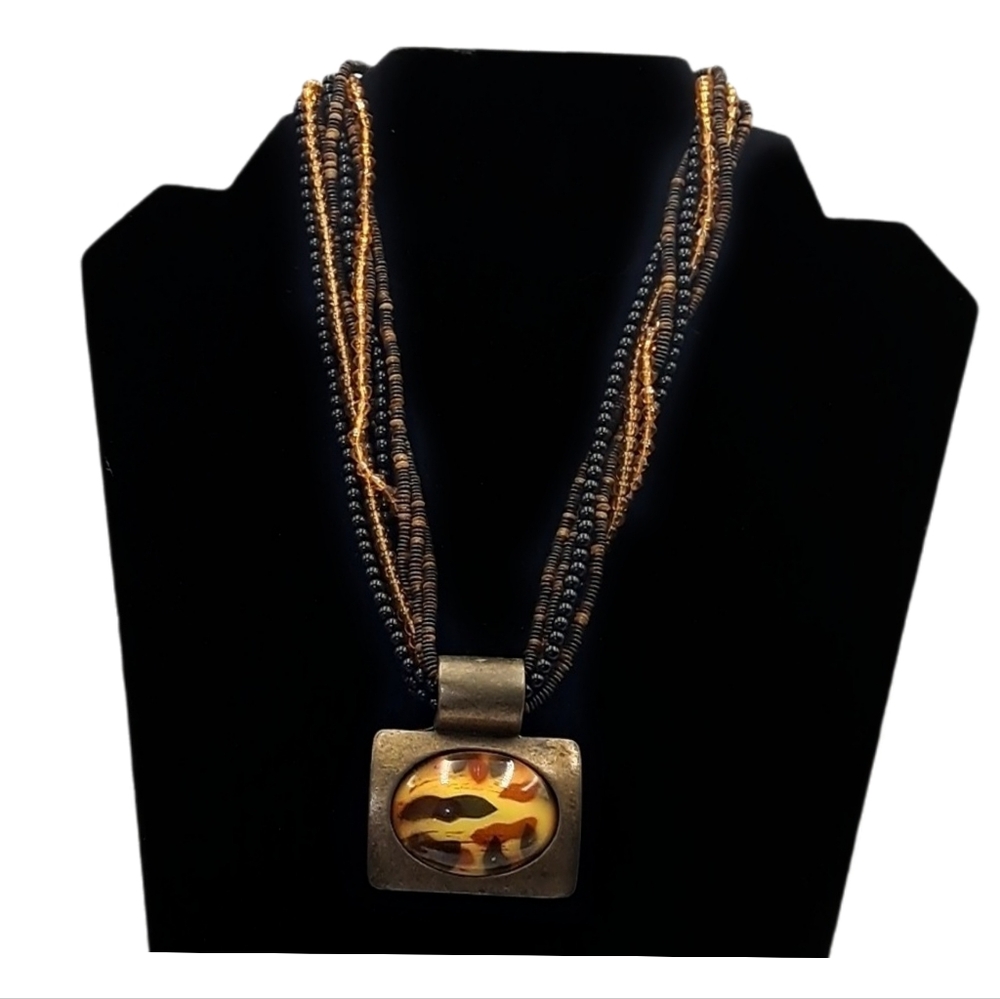 Multicolor Beaded Pendant Necklace Choker